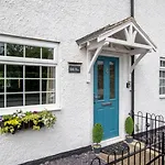 別荘 2 Bed In Middlesbrough Oc-94220 *