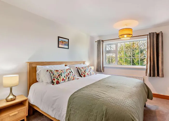 Holiday home 2 Bed In Middlesbrough Oc-94220 *