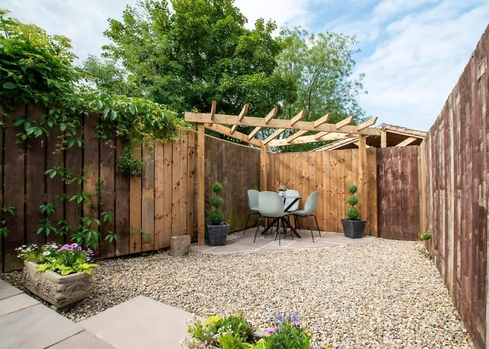 2 Bed In Middlesbrough Oc-94220 Holiday home