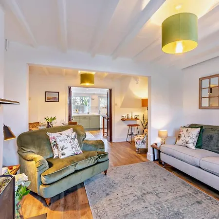 2 Bed In Middlesbrough Oc-94220 펜션 그레이트브라우톤